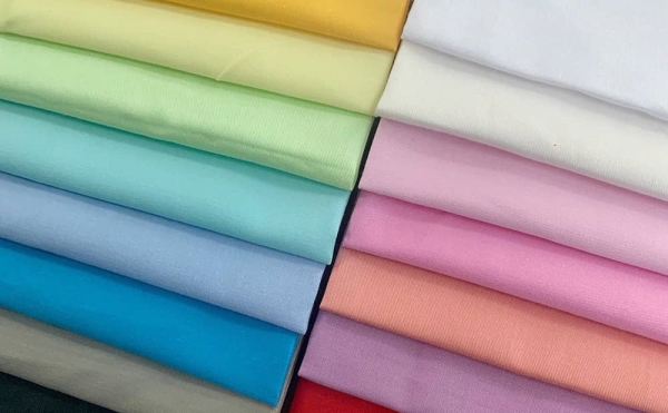 Vải polyester